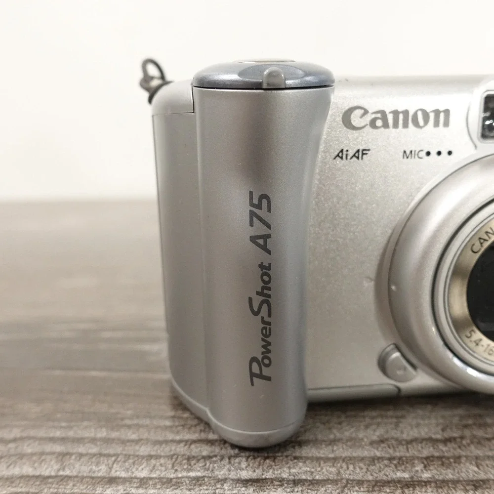 Canon PowerShot A75 Digital Camera Silver 3.2MP Vintage Digicam PC1202